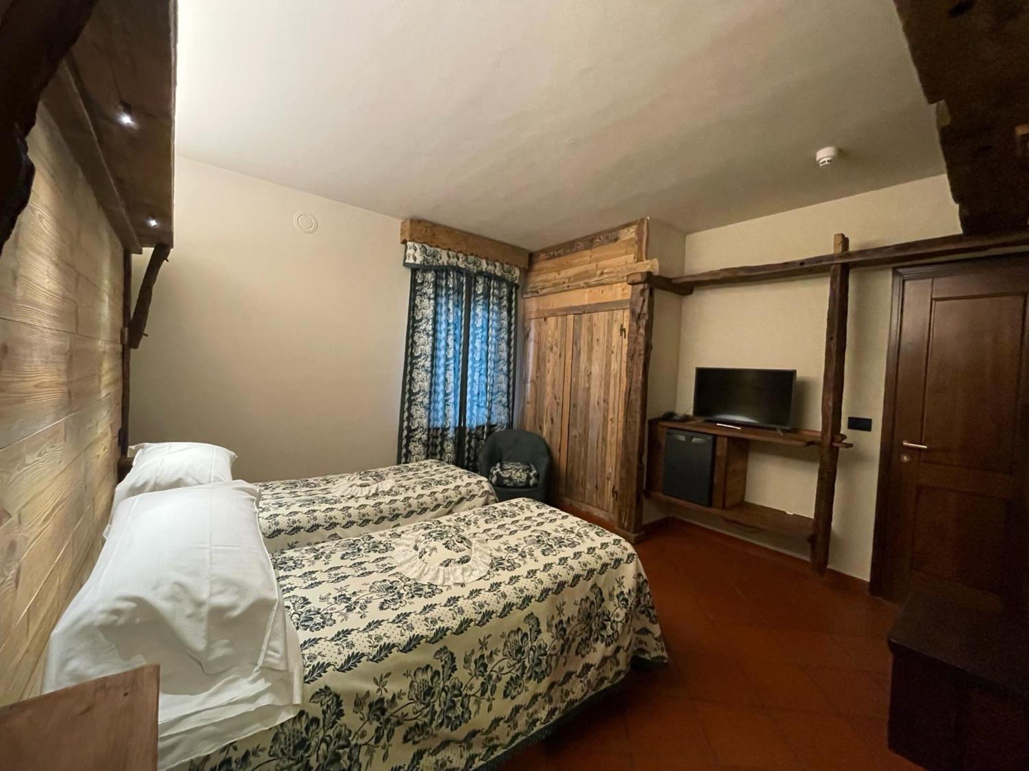 Hotel Milleluci Aosta Zewnętrze zdjęcie