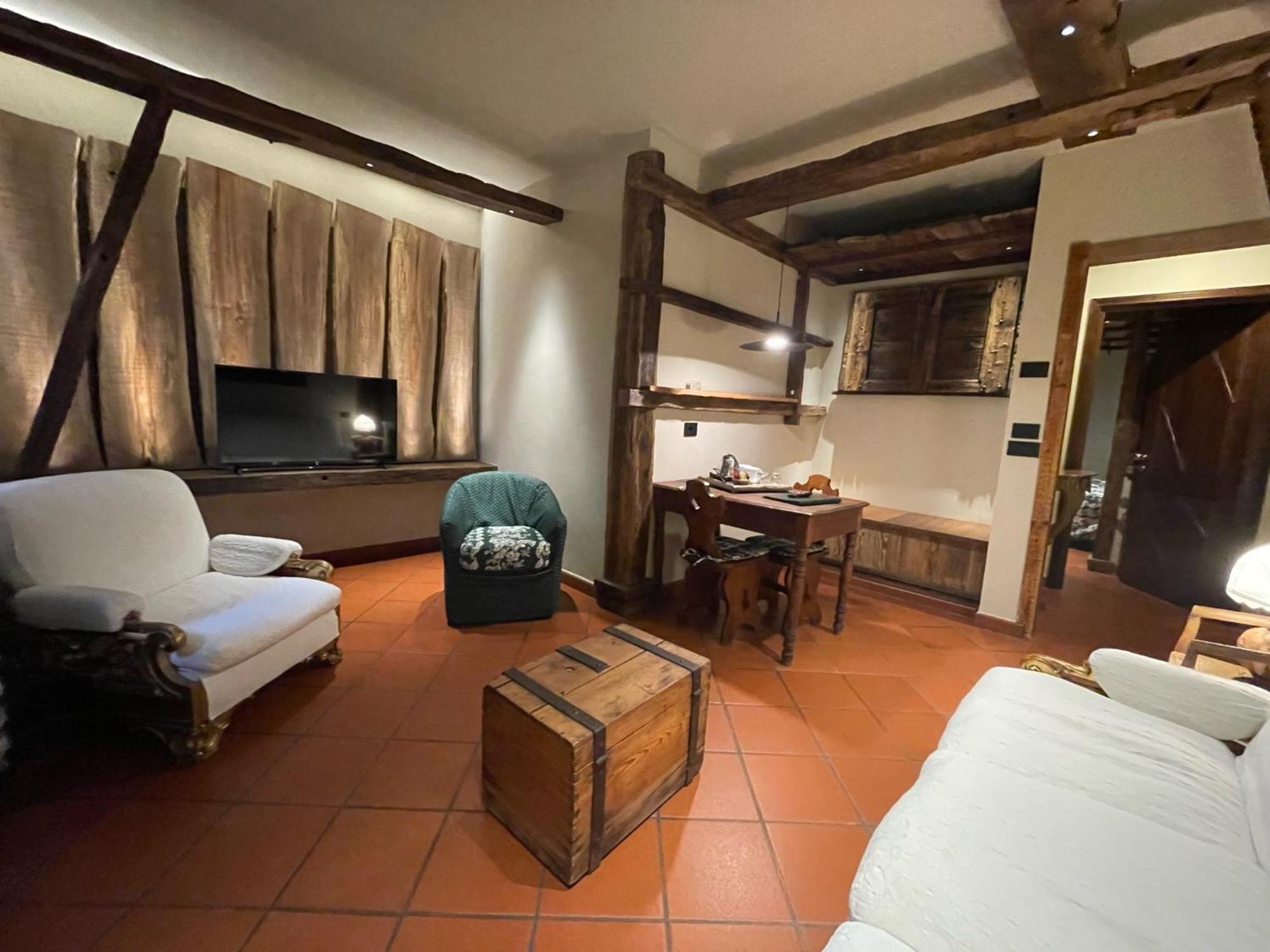 Hotel Milleluci Aosta Zewnętrze zdjęcie
